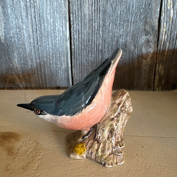 Beswick Nuthatch figurine - Picture 2 of 6